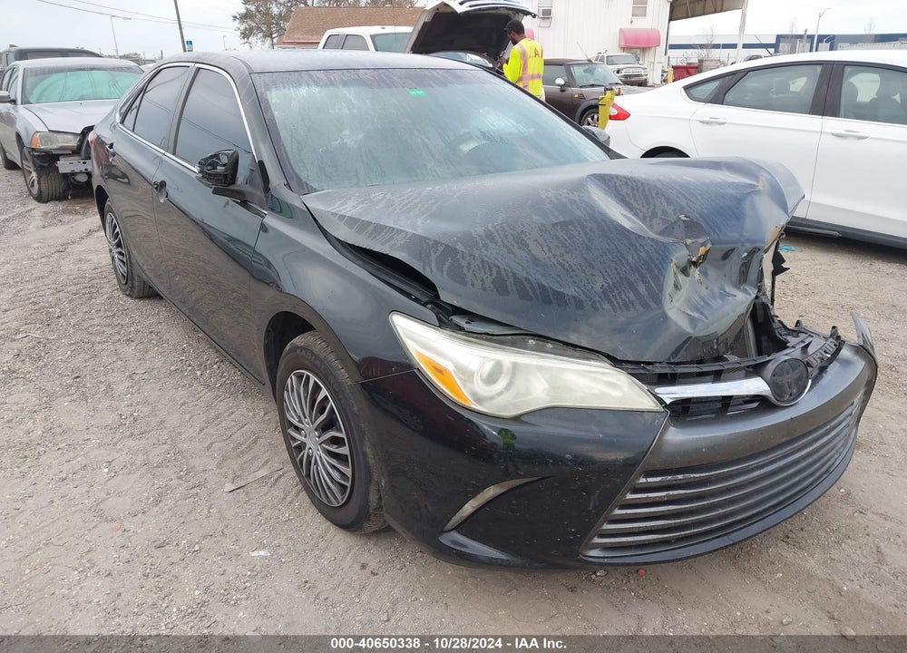 2016 TOYOTA CAMRY LE VIN: 4T4BF1FK8GR576526