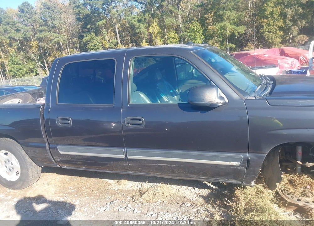2005 CHEVROLET SILVERADO 1500 LT VIN: 2GCEK13T351227612