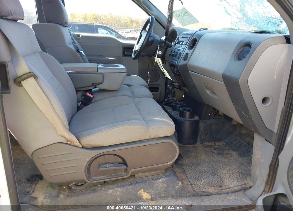 2006 FORD F-150 STX/XL/XLT VIN: 1FTRX14W06FA80834