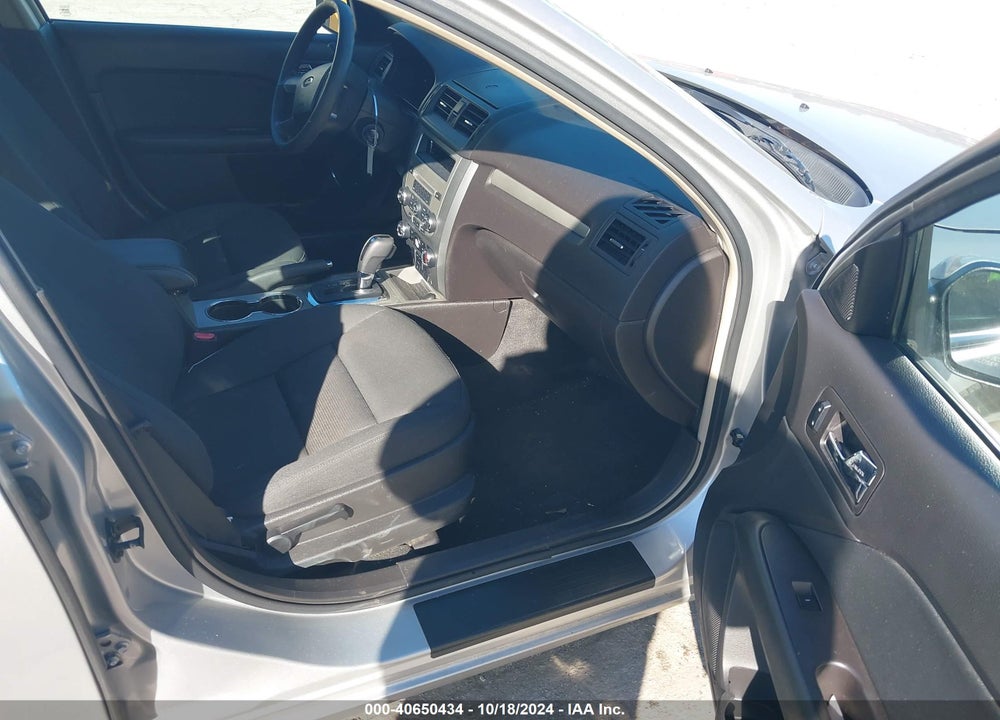 2010 FORD FUSION SE VIN: 3FAHP0HA9AR427261