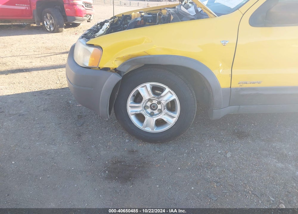 2001 FORD ESCAPE XLT VIN: 1FMYU04151KF10274