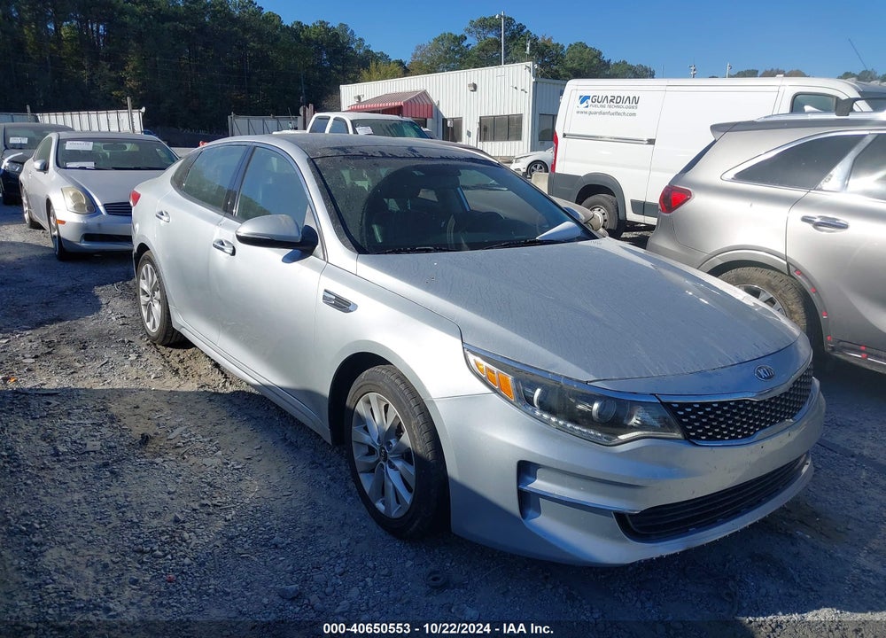 2018 KIA OPTIMA EX VIN: 5XXGU4L38JG239134