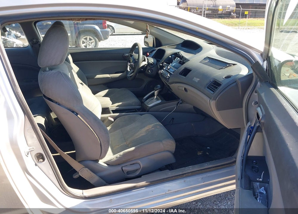 2009 HONDA CIVIC LX VIN: 2HGFG12689H509292