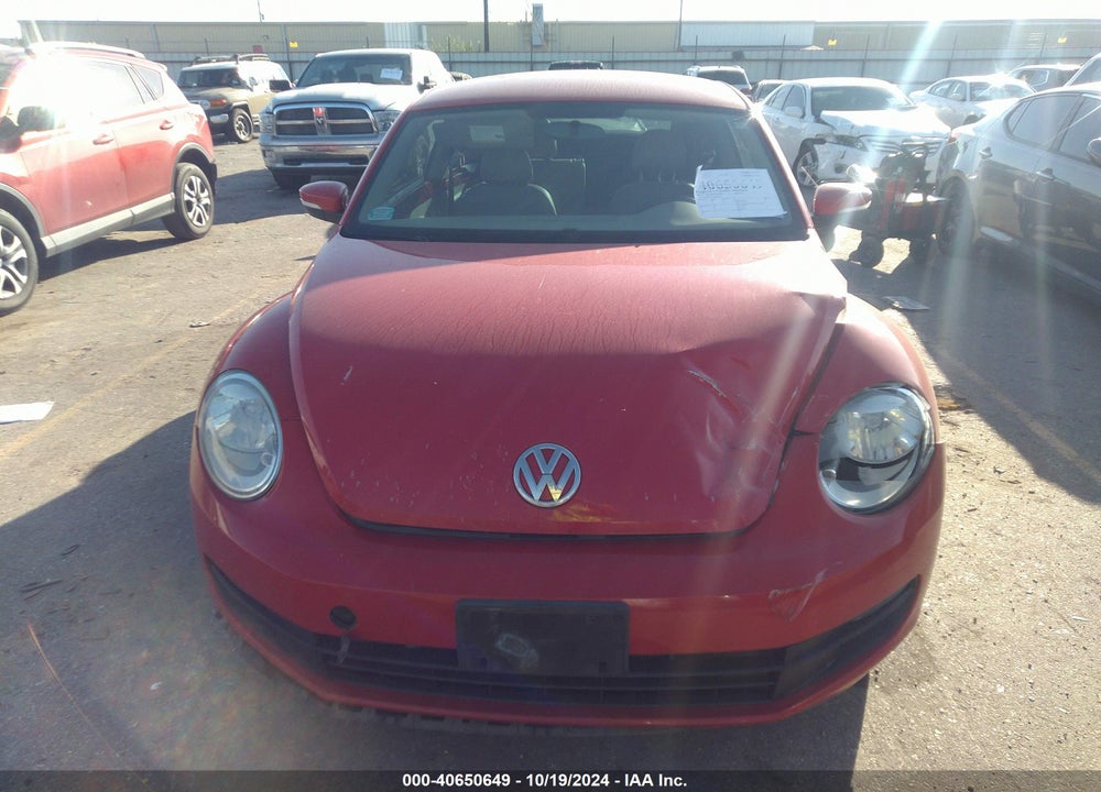 2014 VOLKSWAGEN BEETLE 2.5L VIN: 3VWJX7AT3EM630114