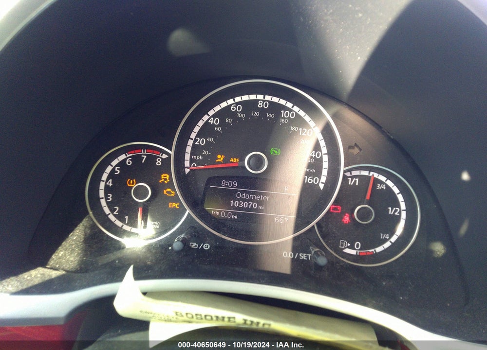 2014 VOLKSWAGEN BEETLE 2.5L VIN: 3VWJX7AT3EM630114