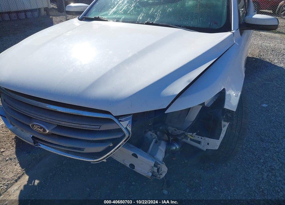 2013 FORD TAURUS SEL VIN: 1FAHP2E81DG118831