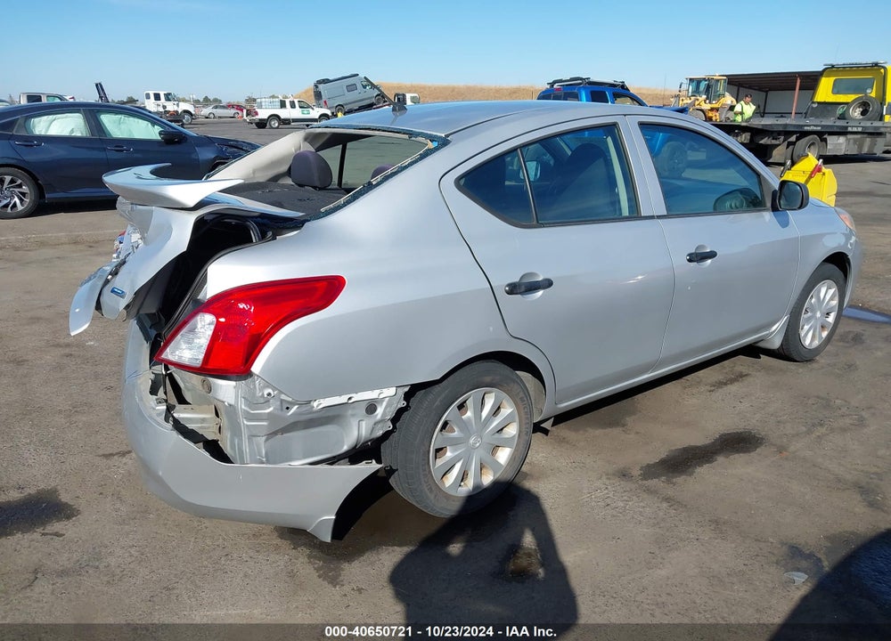 2014 NISSAN VERSA 1.6 S+ VIN: 3N1CN7AP7EL844455