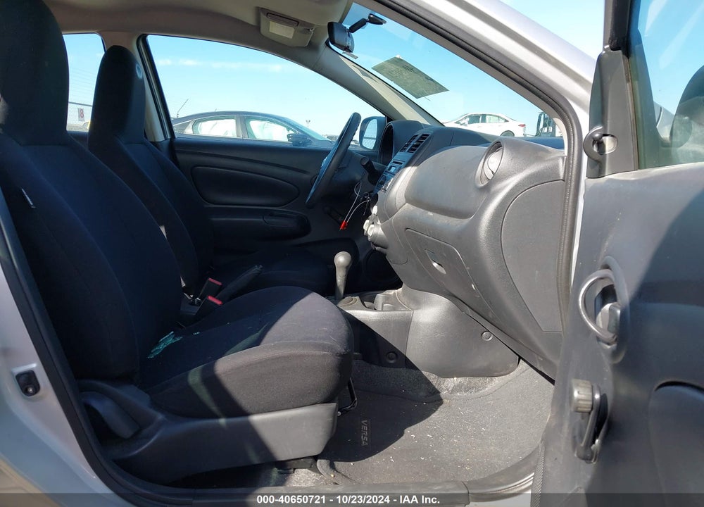 2014 NISSAN VERSA 1.6 S+ VIN: 3N1CN7AP7EL844455