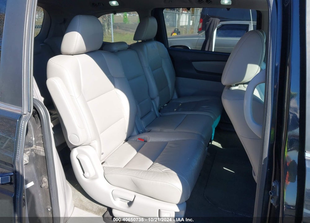 2011 HONDA ODYSSEY EX-L VIN: 5FNRL5H68BB090409