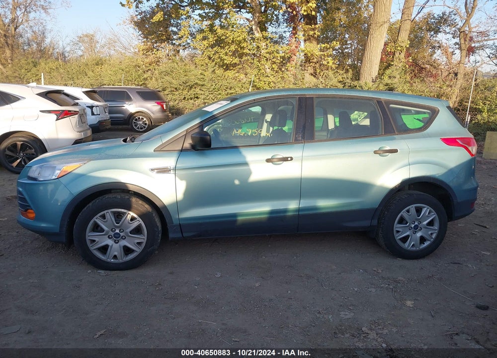 2013 FORD ESCAPE S VIN: 1FMCU0F70DUC77408