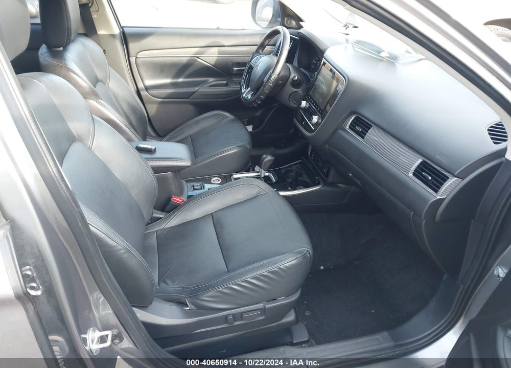 2020 MITSUBISHI OUTLANDER SEL 2.4 VIN: JA4AZ3A38LZ023718