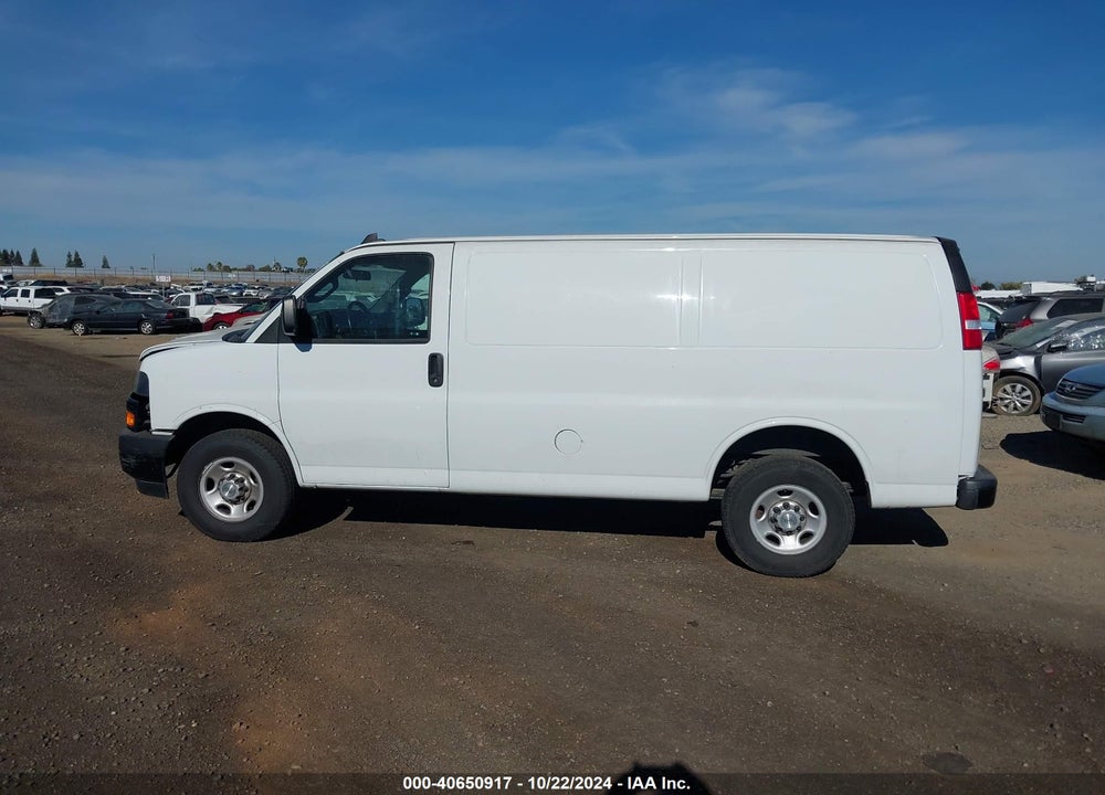 2021 CHEVROLET EXPRESS CARGO RWD 2500 REGULAR WHEELBASE WT VIN: 1GCWGAFP2M1182719