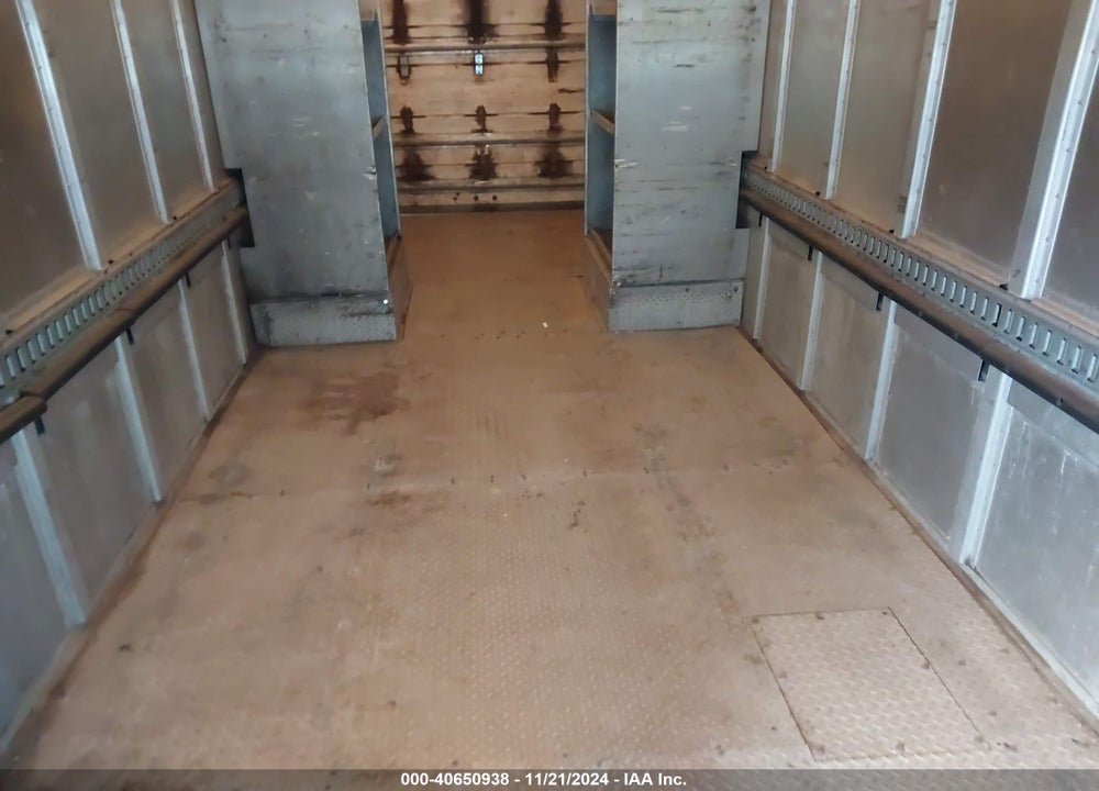 2008 FREIGHTLINER CHASSIS M LINE WALK-IN VAN VIN: 4UZAARDU58CZ90863