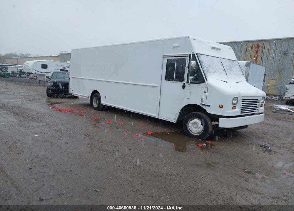 2008 FREIGHTLINER CHASSIS M LINE WALK-IN VAN VIN: 4UZAARDU58CZ90863