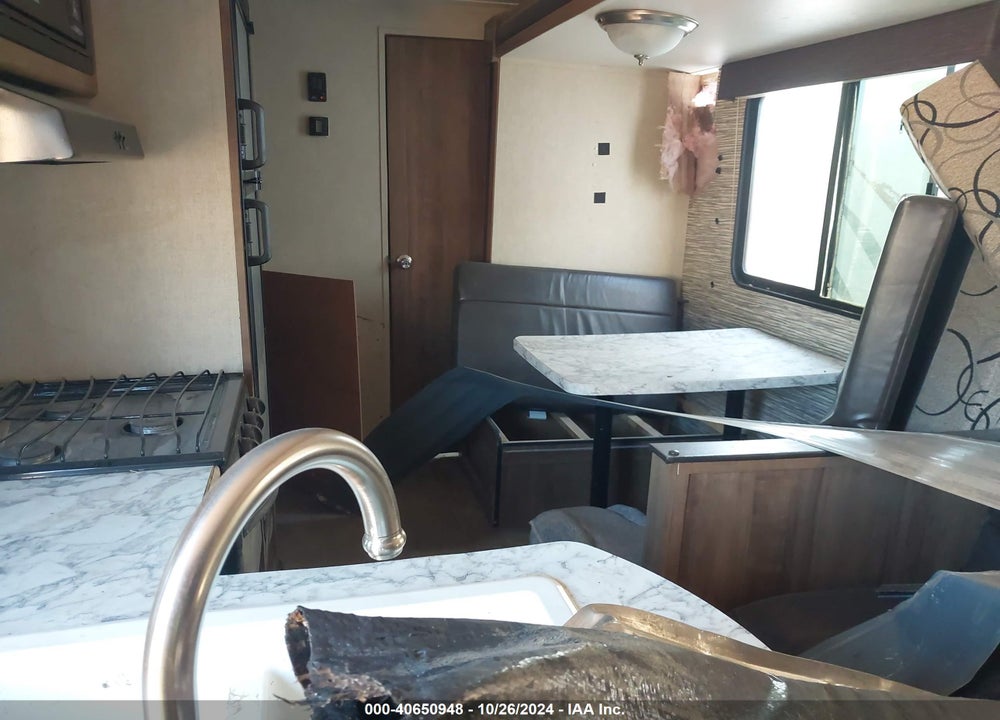 2019 AEROLITE GULF STREAM VIN: 1NL1G2824K1133949