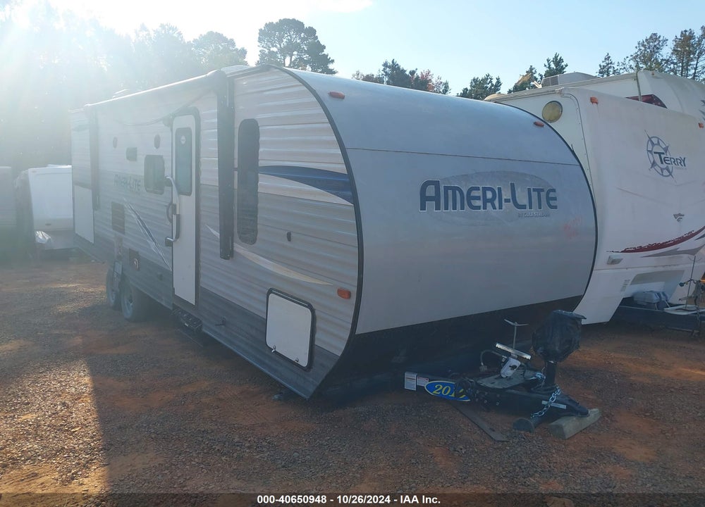 2019 AEROLITE GULF STREAM VIN: 1NL1G2824K1133949