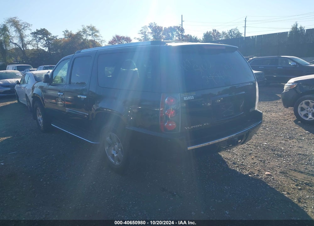 2007 GMC YUKON XL 1500 DENALI VIN: 1GKFK668X7J254540