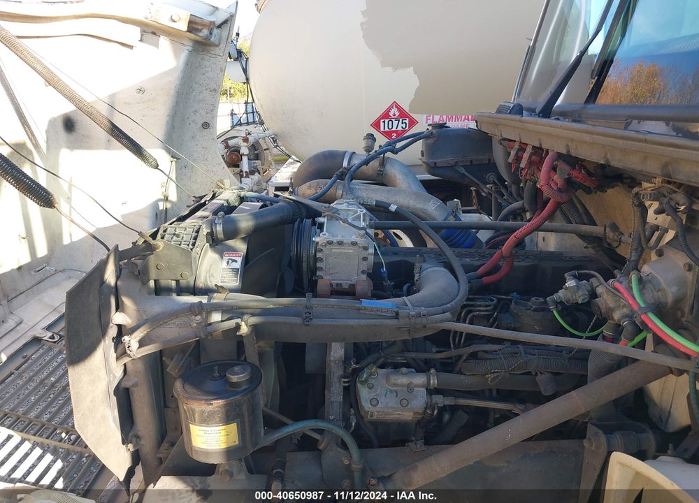 2002 FREIGHTLINER MEDIUM CONVENTIONAL FL70 VIN: 1FVABTBV92HJ88048