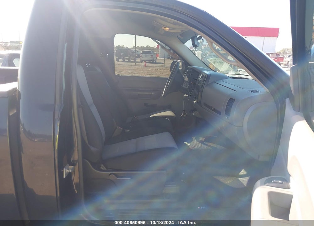 2008 GMC SIERRA 1500 WORK TRUCK VIN: 1GTEC14C78Z104290