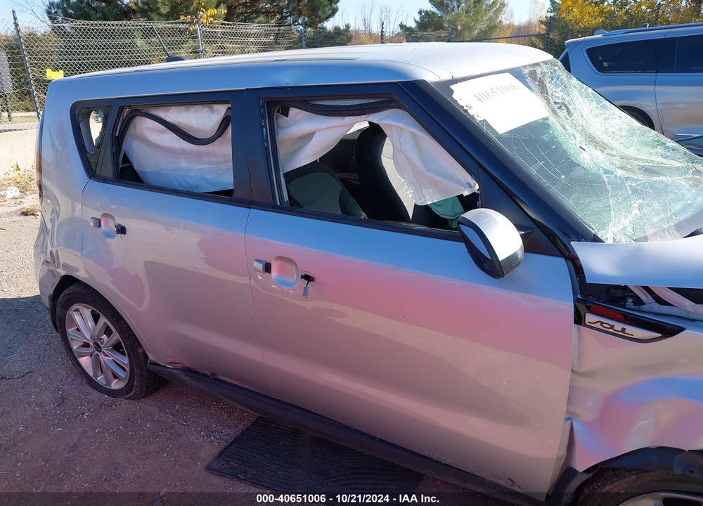 2018 KIA SOUL VIN: KNDJP3A55J7561508