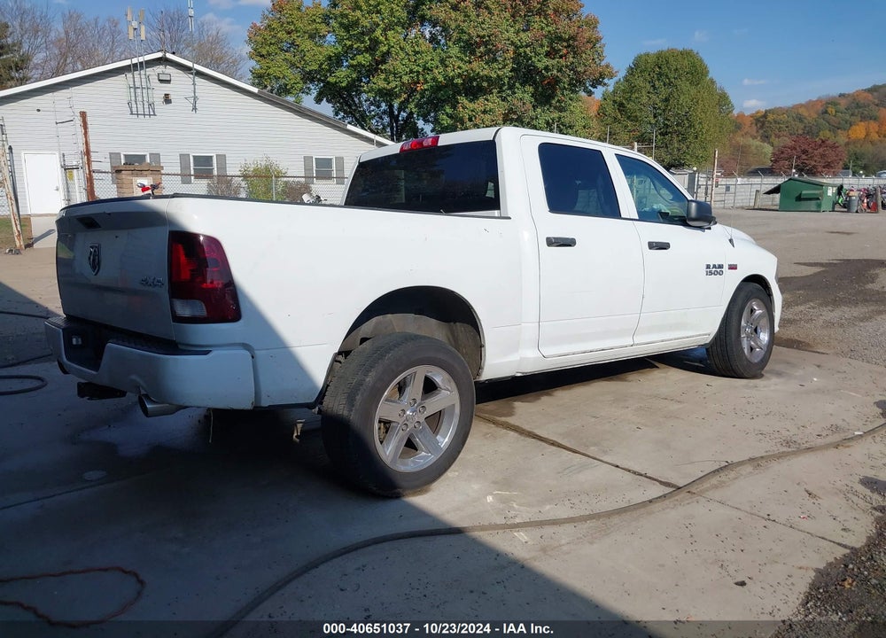 2017 RAM 1500 EXPRESS 4X4 5'7 BOX VIN: 1C6RR7KT6HS815937