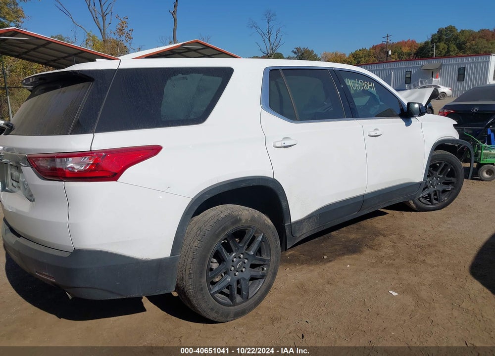 2020 CHEVROLET TRAVERSE FWD LS VIN: 1GNERFKW4LJ240609