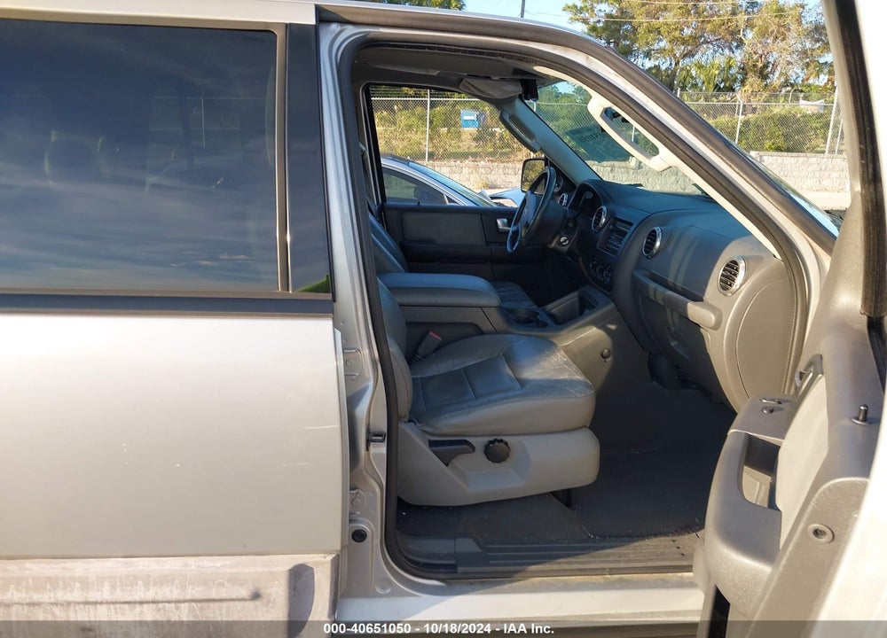 2003 FORD EXPEDITION XLT VIN: 1FMRU15W03LC16833
