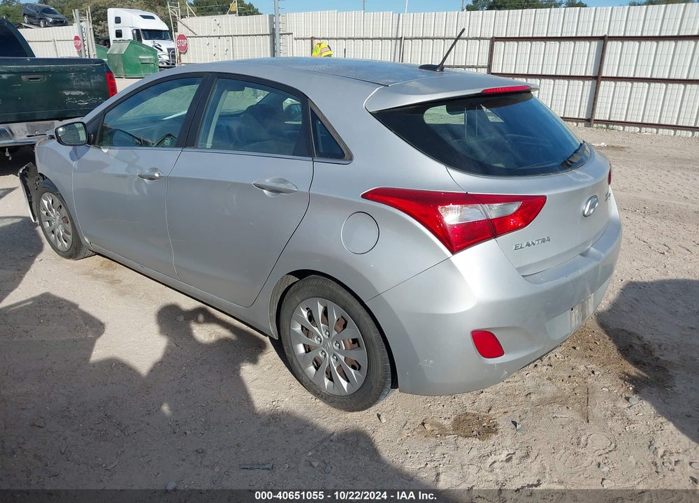 2016 HYUNDAI ELANTRA GT VIN: KMHD35LH2GU326906