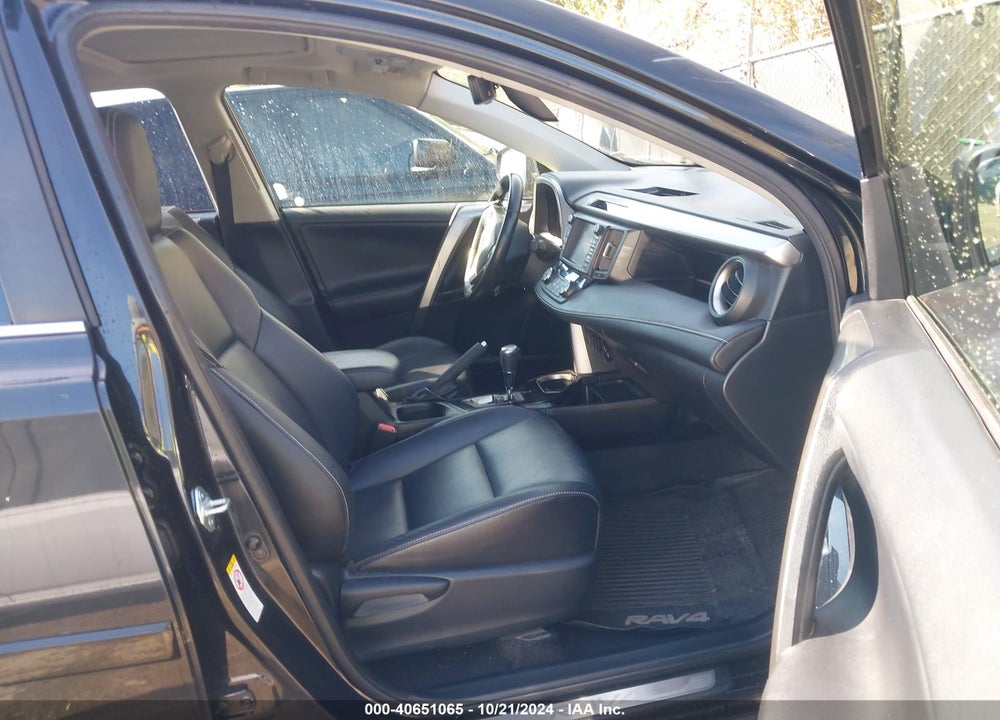 2016 TOYOTA RAV4 HYBRID LIMITED VIN: JTMDJREV1GD036371