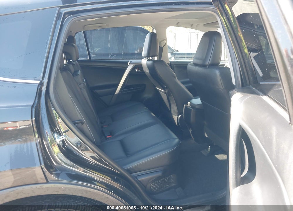 2016 TOYOTA RAV4 HYBRID LIMITED VIN: JTMDJREV1GD036371