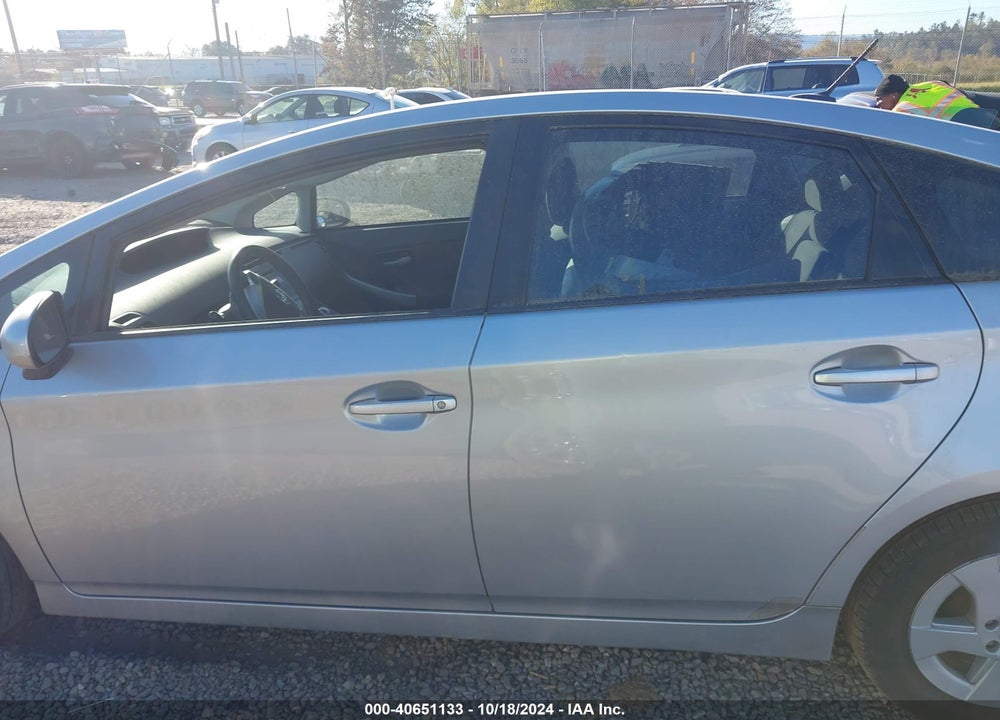 2010 TOYOTA PRIUS II VIN: JTDKN3DUXA0135772