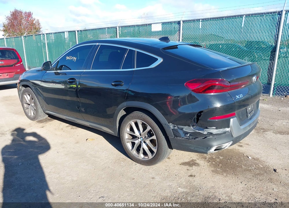 2021 BMW X6 XDRIVE40I VIN: 5UXCY6C08M9G27407