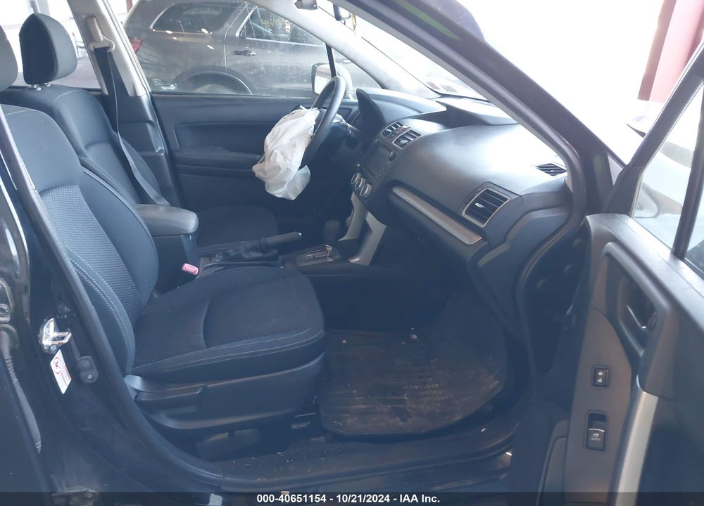 2017 SUBARU FORESTER 2.5I VIN: JF2SJABCXHH467170