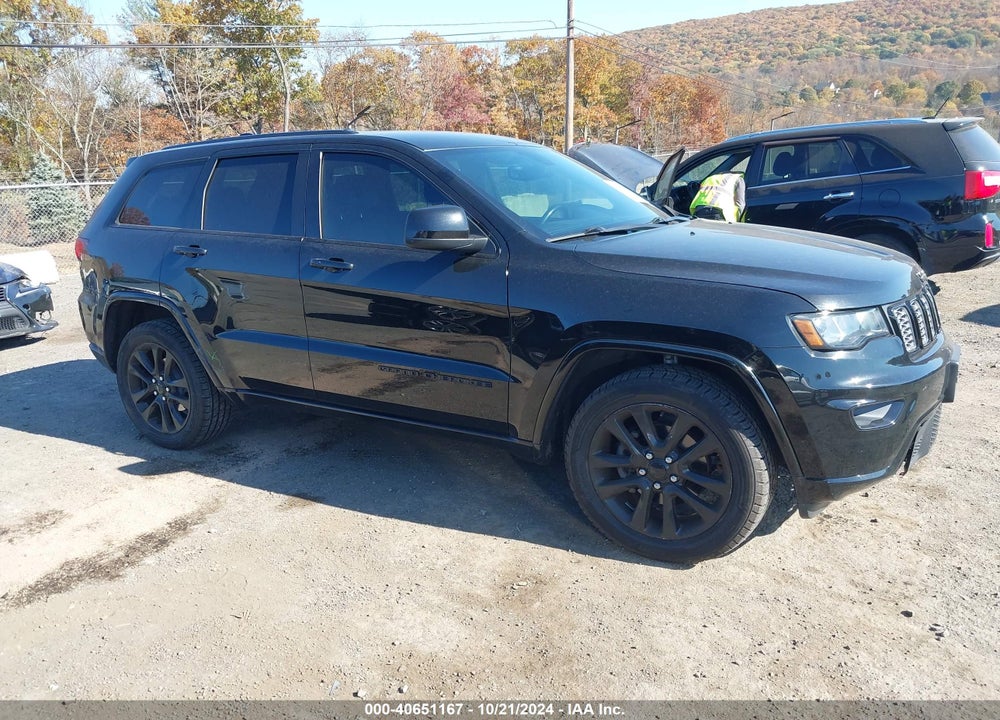 2017 JEEP GRAND CHEROKEE ALTITUDE 4X4 VIN: 1C4RJFAG1HC951935
