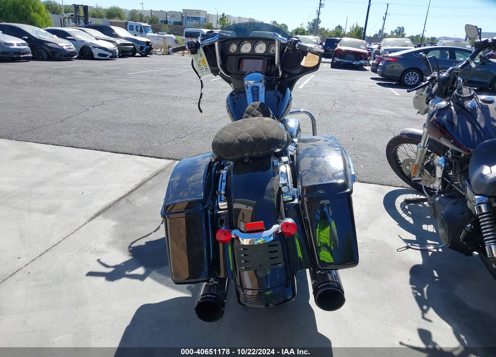 2023 HARLEY-DAVIDSON FLHX VIN: 1HD1KBC2XPB625266