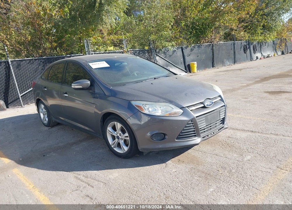 2014 FORD FOCUS SE VIN: 1FADP3F2XEL180431