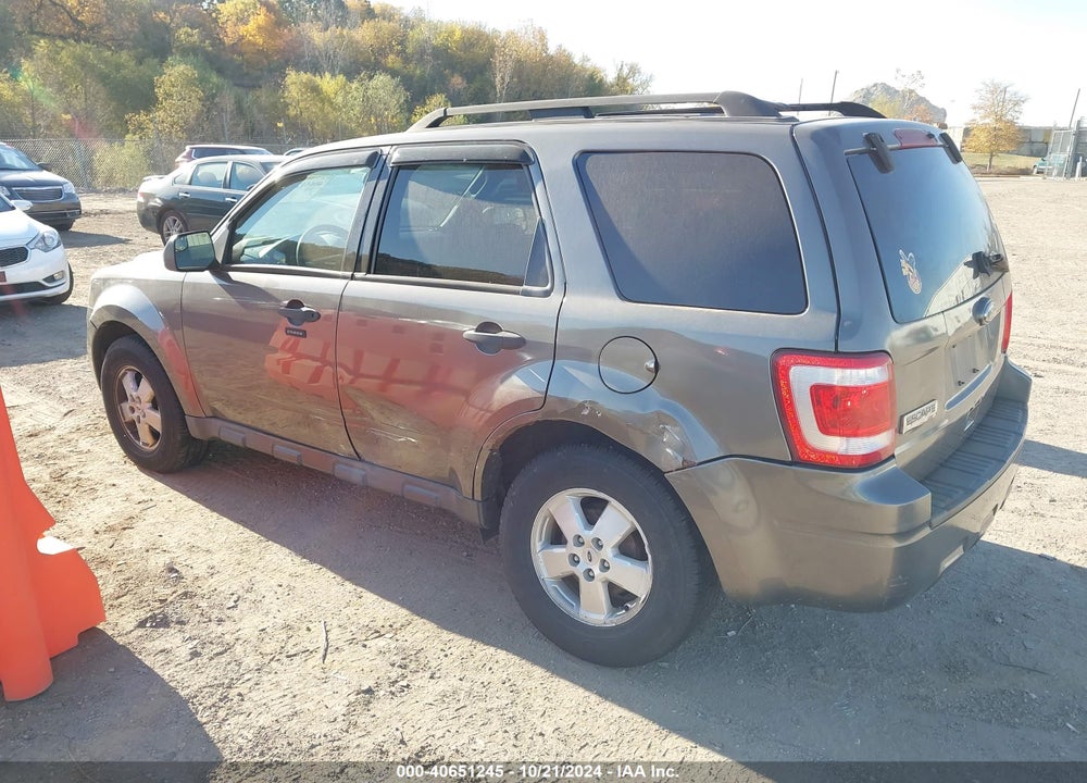 2010 FORD ESCAPE XLT VIN: 1FMCU9D73AKB34869
