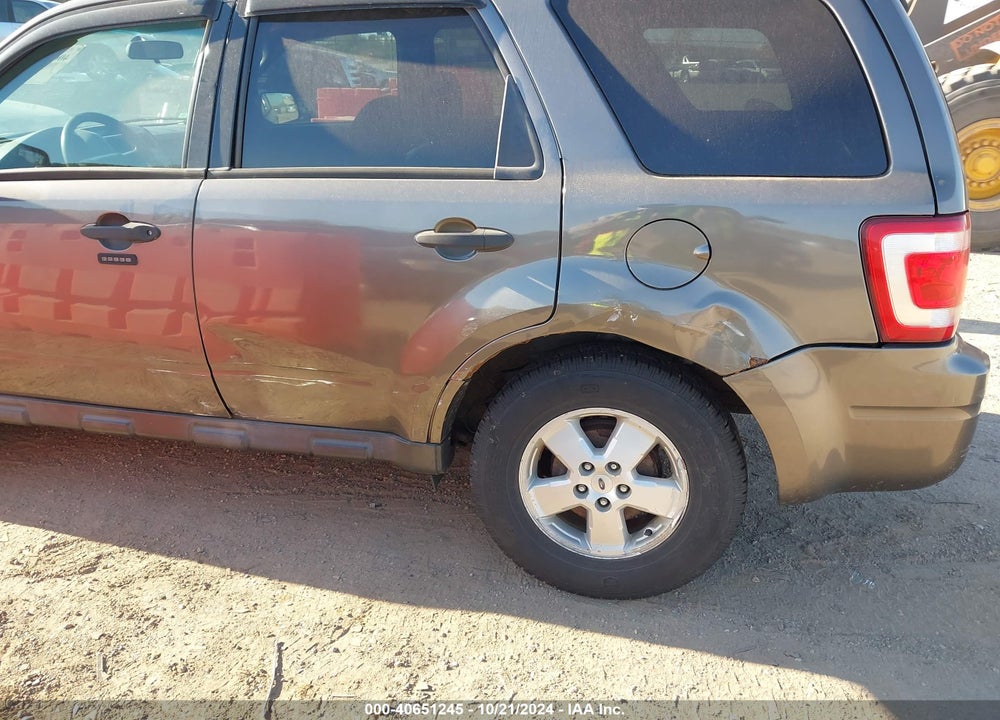 2010 FORD ESCAPE XLT VIN: 1FMCU9D73AKB34869