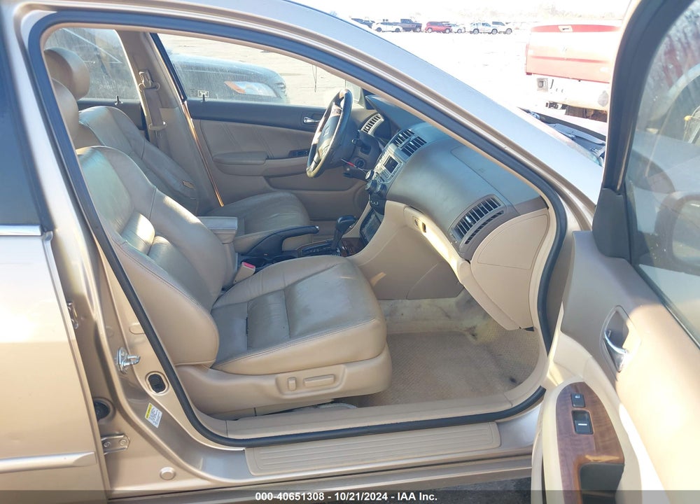 2007 HONDA ACCORD 3.0 EX VIN: 1HGCM66517A013742