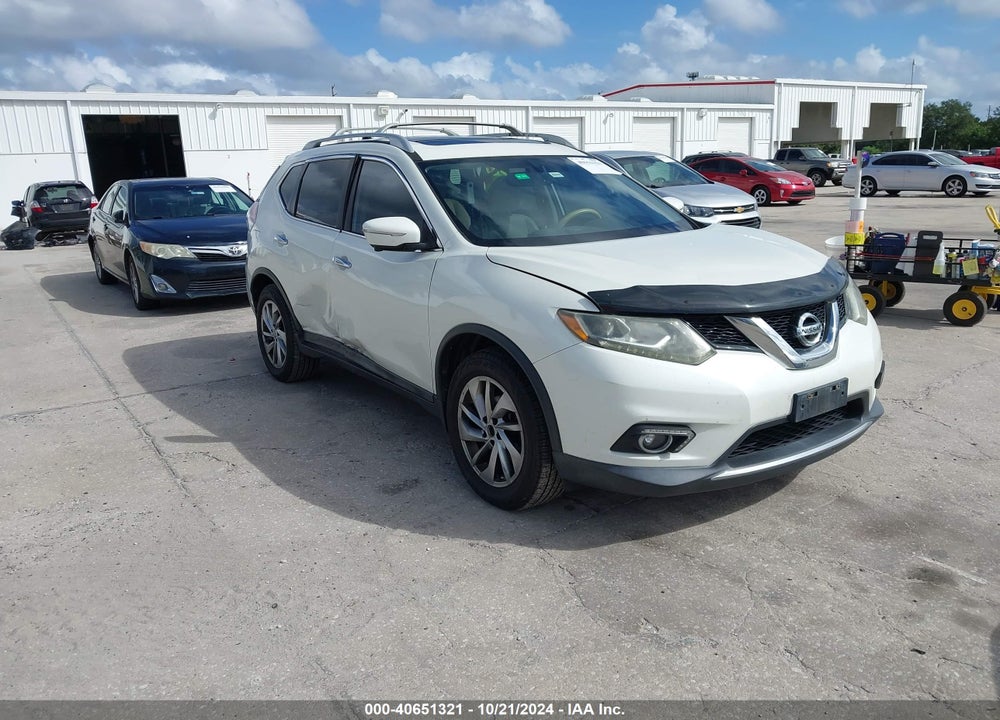 2015 NISSAN ROGUE SL VIN: 5N1AT2MV8FC772925