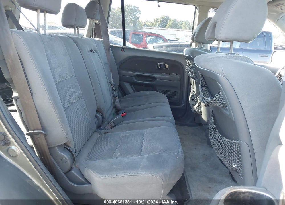 2007 HONDA PILOT EX VIN: 5FNYF18497B006163