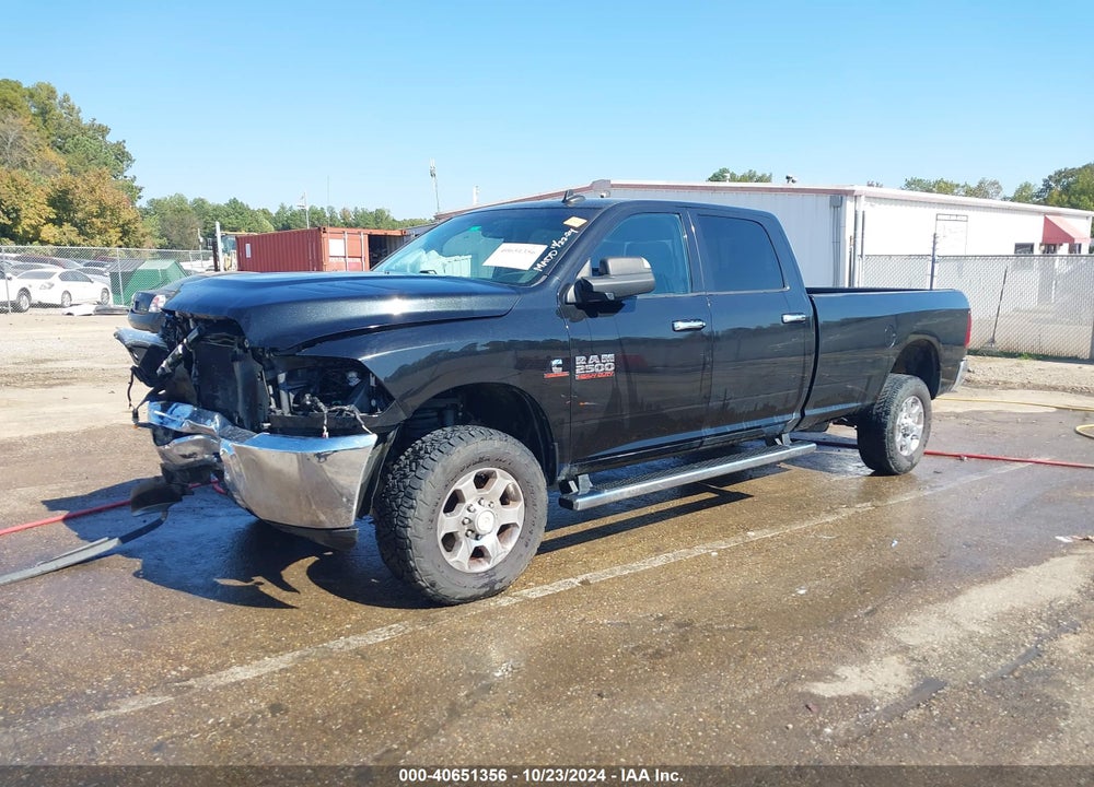 2018 RAM 2500 SLT 4X4 8' BOX VIN: 3C6UR5JL2JG411899