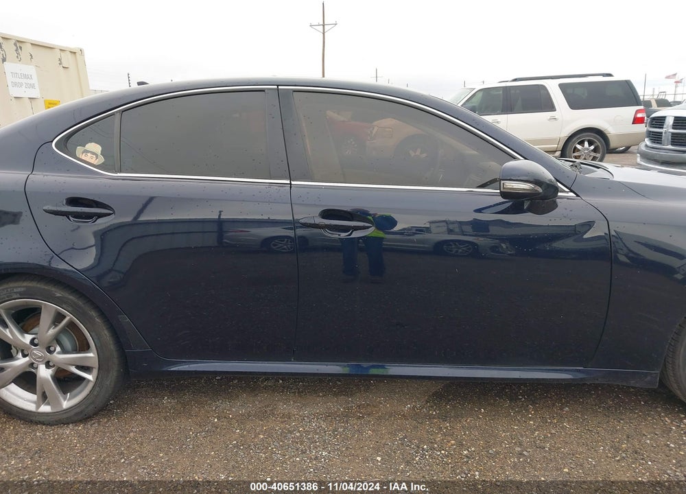 2009 LEXUS IS 250 VIN: JTHBK262395097104