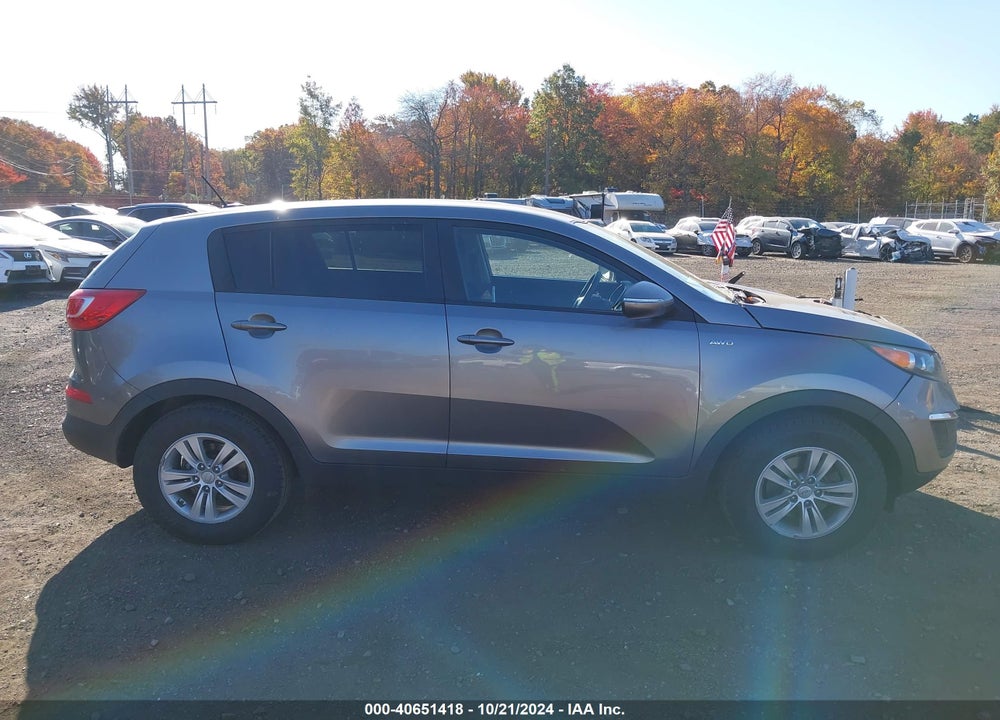 2011 KIA SPORTAGE LX VIN: KNDPBCA25B7098351