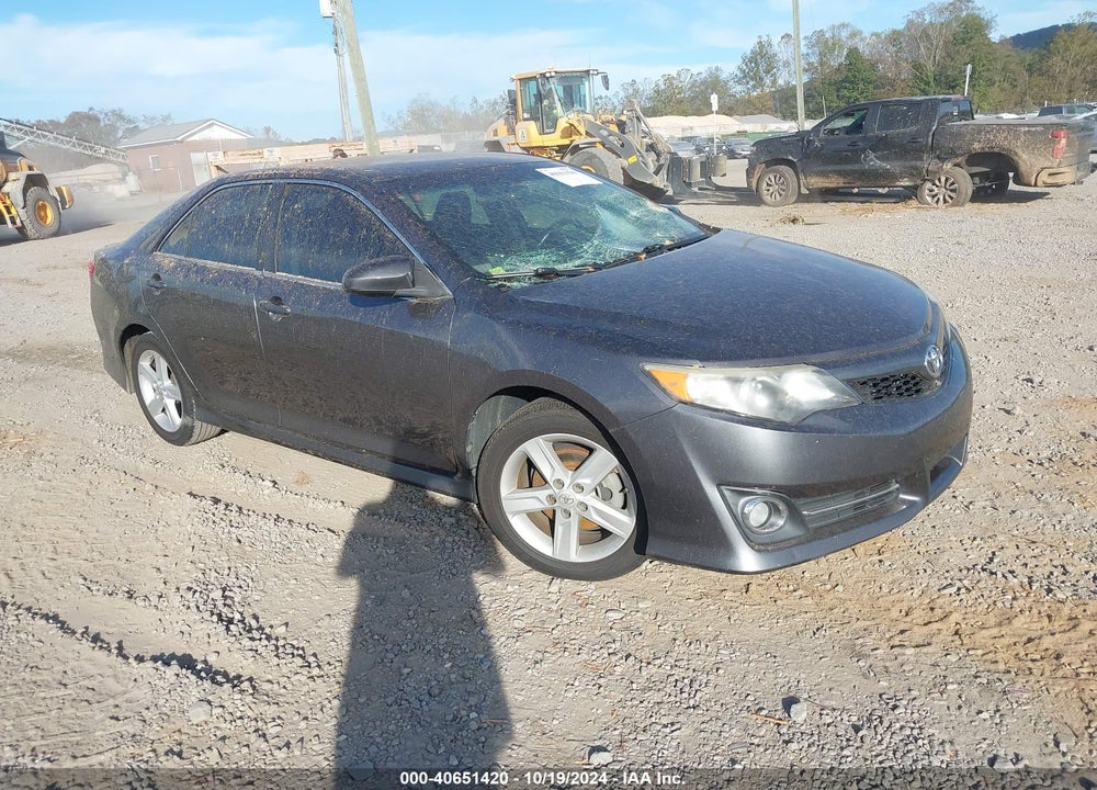 2014 TOYOTA CAMRY SE VIN: 4T1BF1FK6EU384156