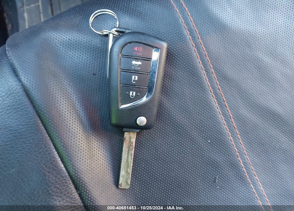 2021 TOYOTA COROLLA LE VIN: 5YFEPMAEXMP207901