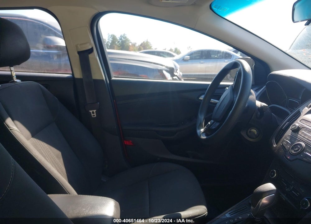 2018 FORD FOCUS SE VIN: 1FADP3F26JL309467