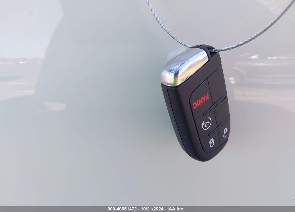 2015 JEEP RENEGADE LATITUDE VIN: ZACCJBBT2FPC12897