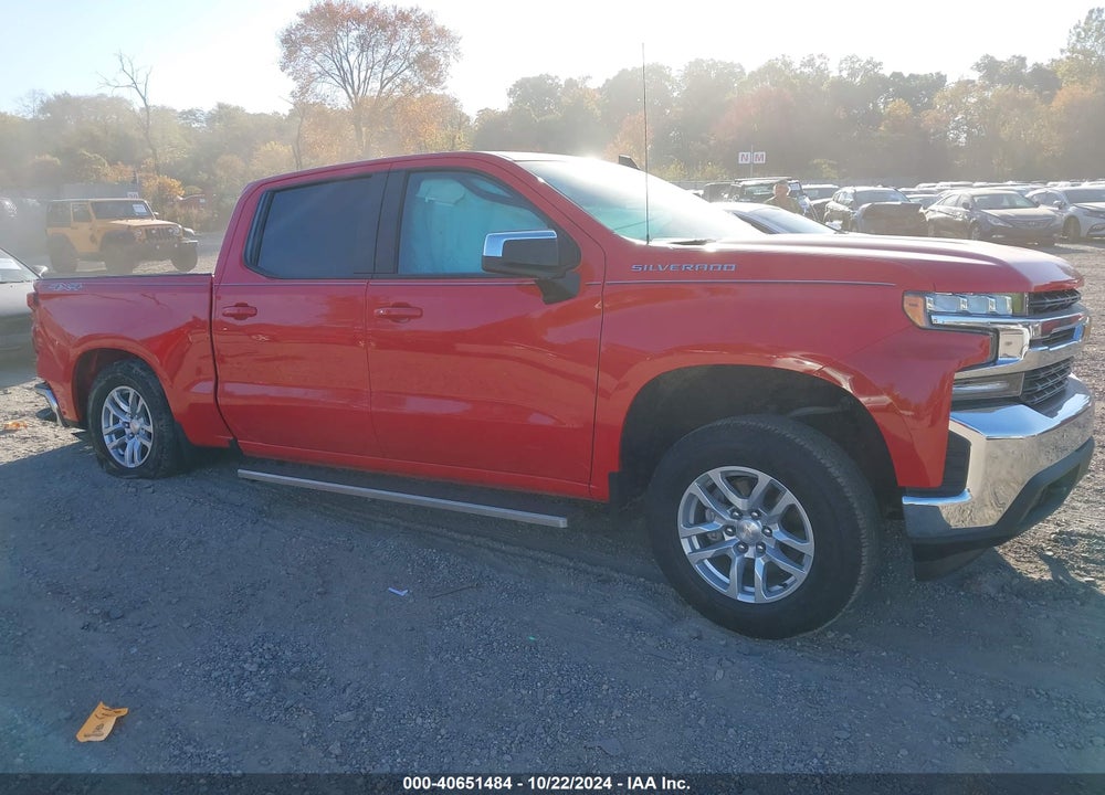 2021 CHEVROLET SILVERADO 1500 4WD SHORT BED LT WITH 2FL VIN: 1GCPYJEK6MZ435422