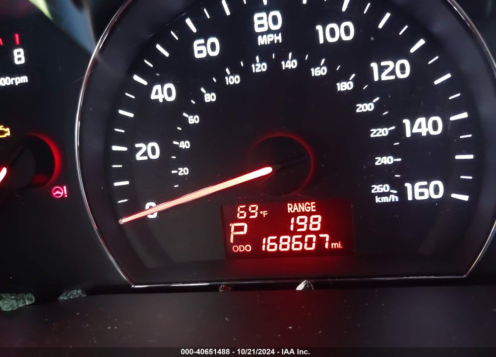2015 KIA SORENTO LX VIN: 5XYKT4A65FG591844